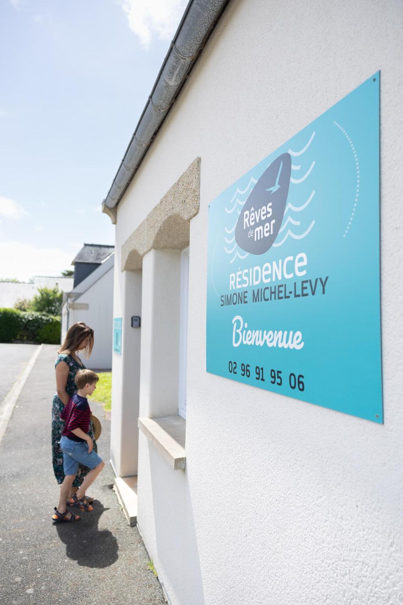 Résidence Simone Lévy - Rêves de mer Trébeurden Extérieur photo